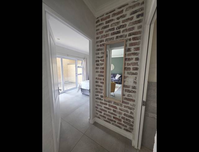 1 BEDROOM FLAT FOR SALE IN LOCHVAAL
